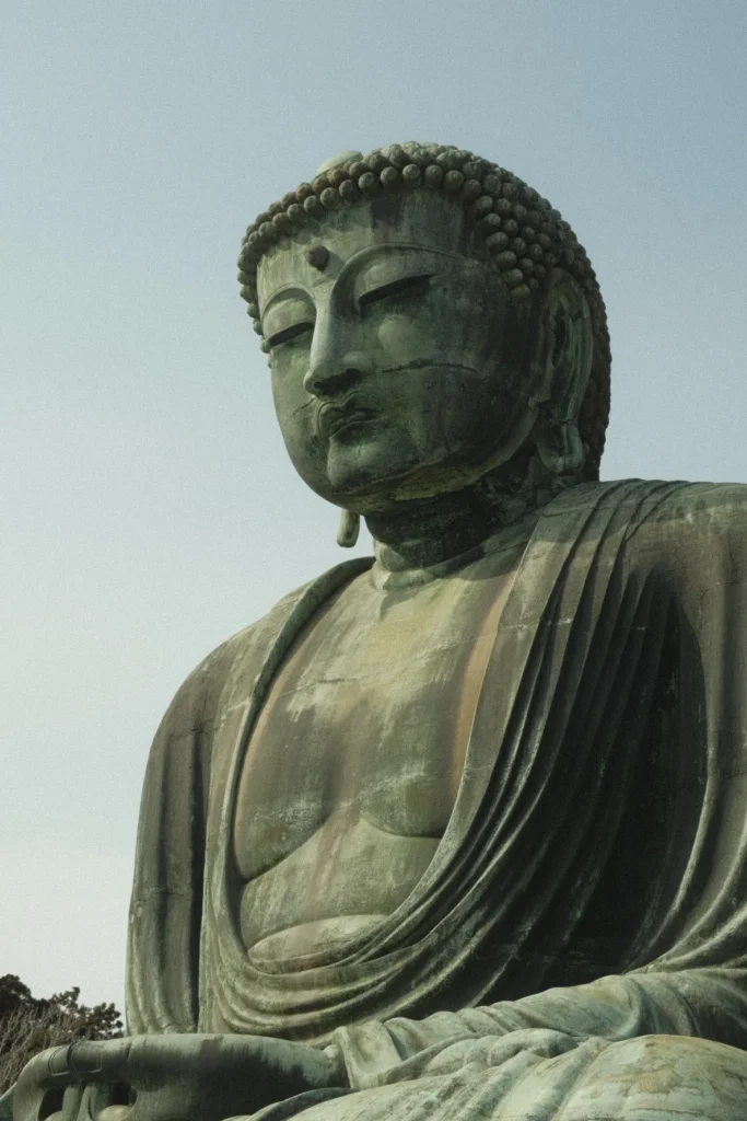 Statue monumentale en bronze du Grand Bouddha de Kamakura